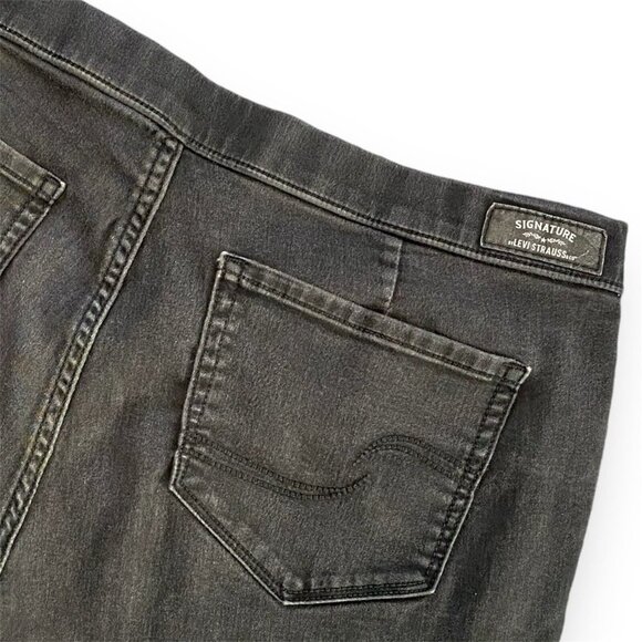 Levi Strauss Women Signature Skinny Joggers Black Jean Stretch Size Lg Split Hem - Picture 12 of 12